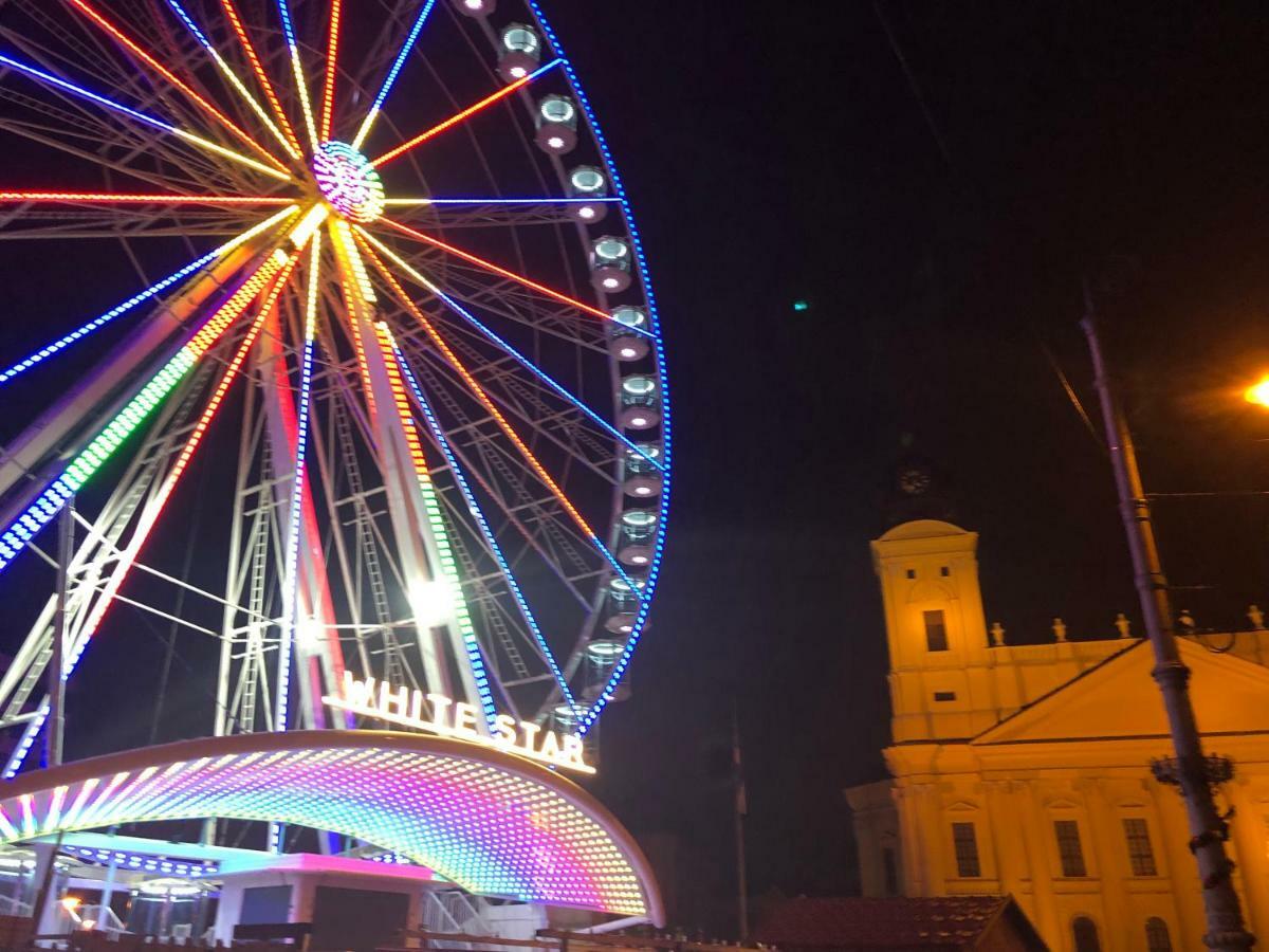 Ruben Apartman City Center Debrecen Bagian luar foto